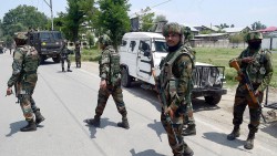 काश्मिर भिडन्तमा १ सय जनाको मृत्यु